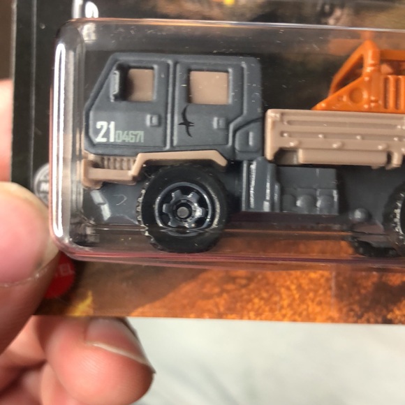 Off-Road Rescue Rig - Picture 7 of 10